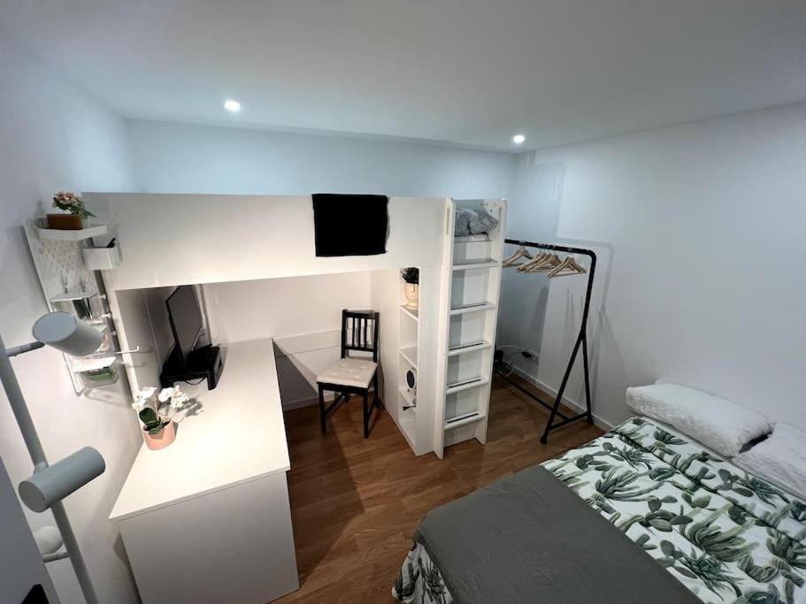 Luxury Artistic Digital Nomad Getaway W/ Terrace Daire Lisboa Dış mekan fotoğraf