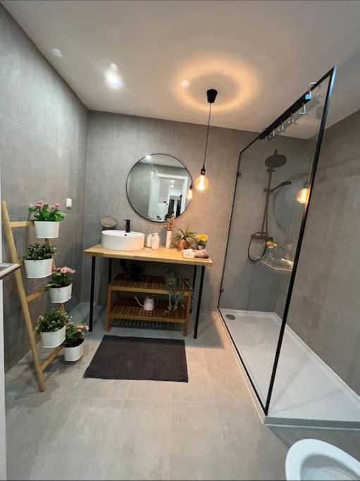 Luxury Artistic Digital Nomad Getaway W/ Terrace Daire Lisboa Dış mekan fotoğraf